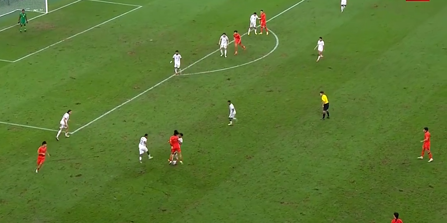 主场耻辱！中国队2-1险胜东帝汶，王钰栋C罗式破门，出现难了